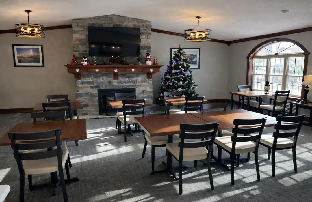 Fireside Inn And Suites-1