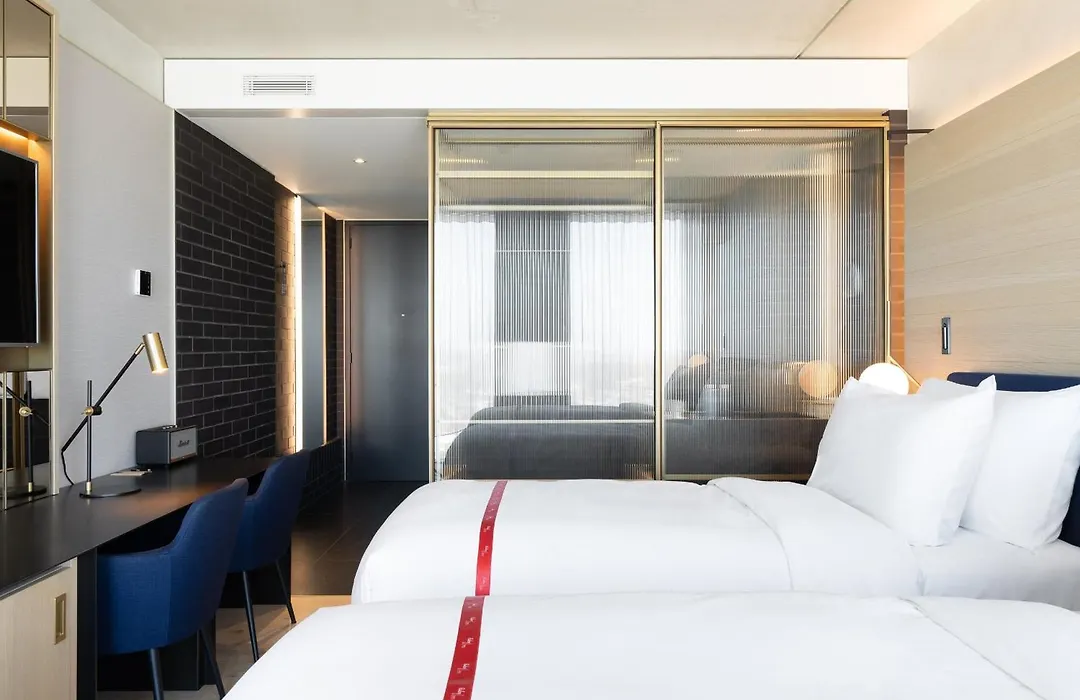 Ruby Emma Hotel Amsterdam By Ihg-1