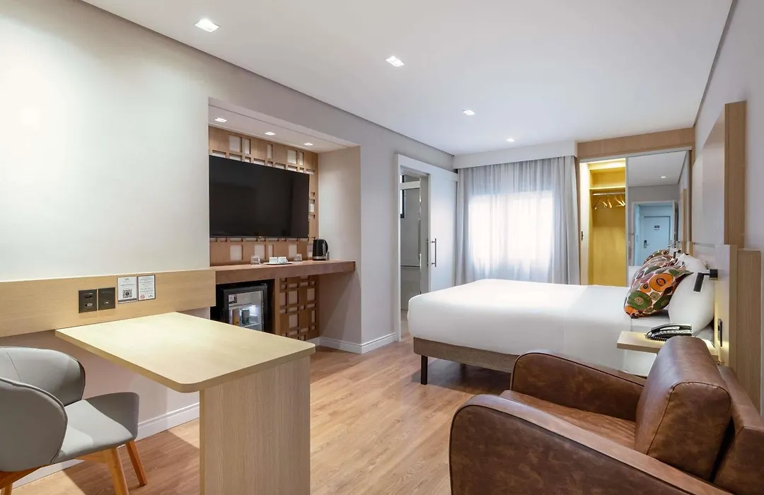 Mercure São Paulo Nações Unidas-1