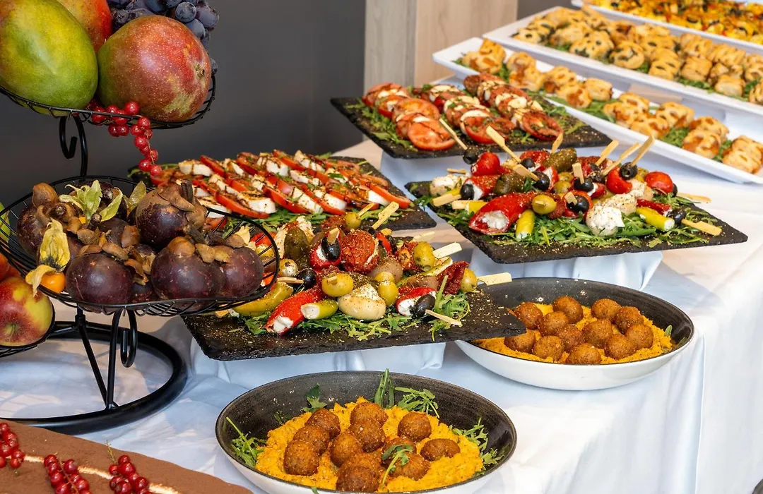 Holiday Inn Frankfurt Airport By Ihg-1