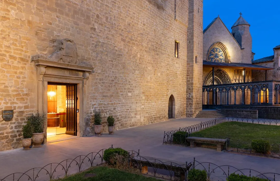 Parador De Olite-1