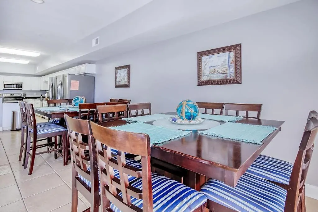Coconut Grove 203-1