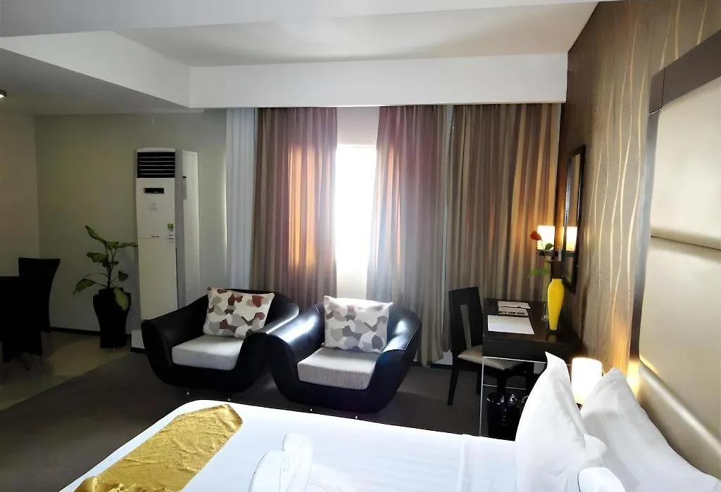 Mallberry Suites Business Hotel-1