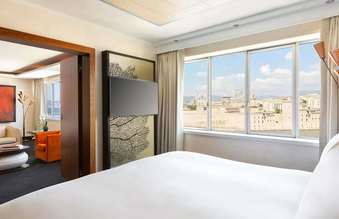 Sofitel Marseille Vieux-Port-1