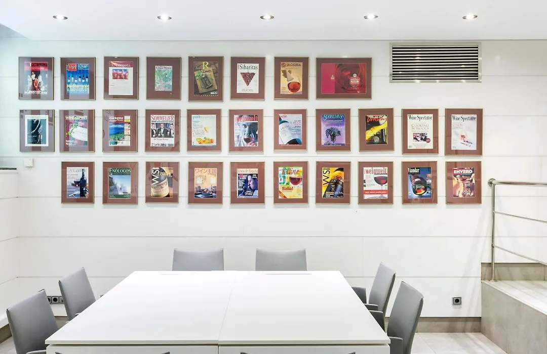 Ibis Styles Madrid Prado-1