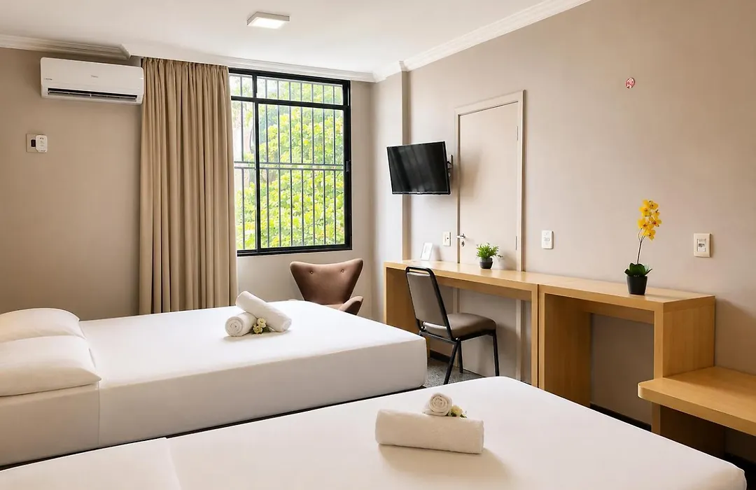 Hotel Diplomat By Bsb Inn-1