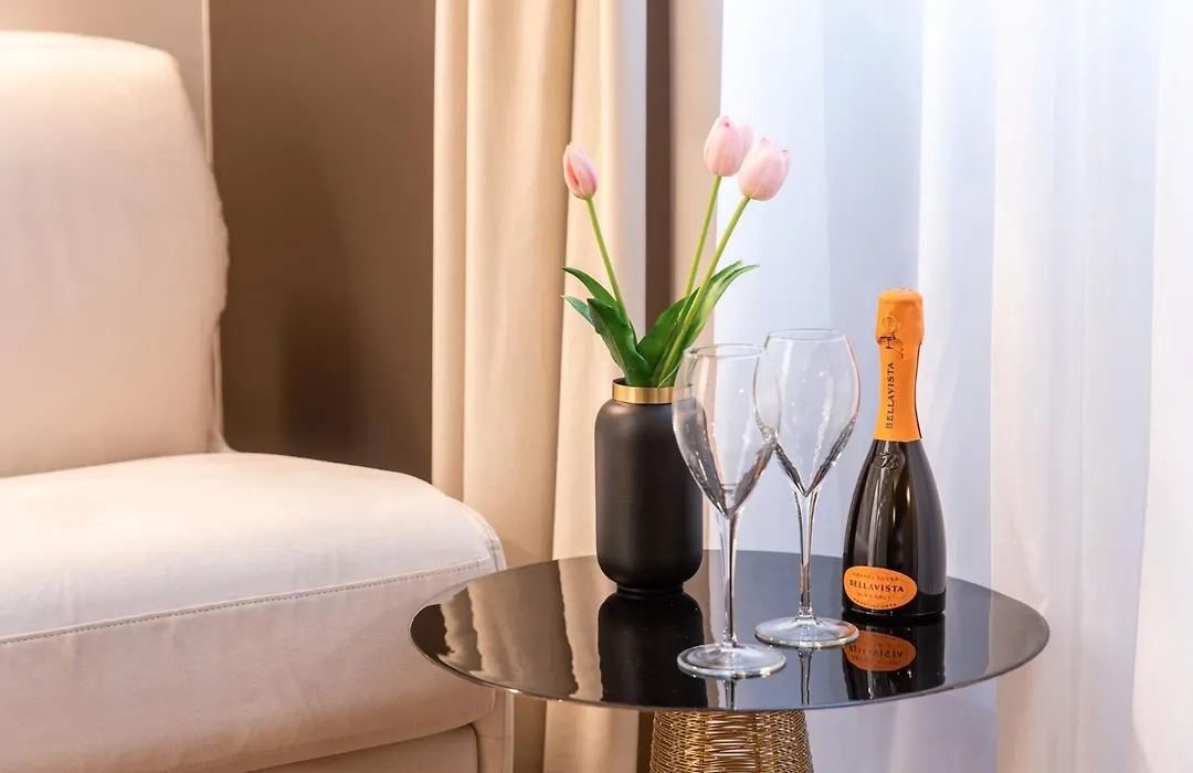 The Dream Suites Milano Centro-1