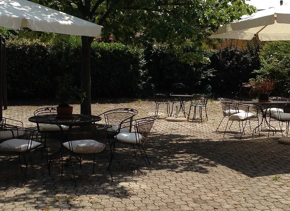 Hotel Villa Reale-1