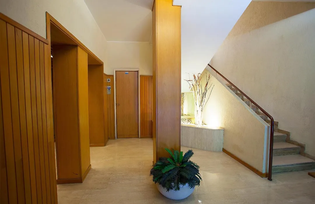 Elements Guest House Roma-1