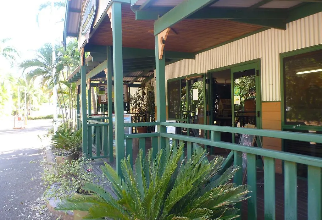 Ivanhoe Village Caravan Resort-1