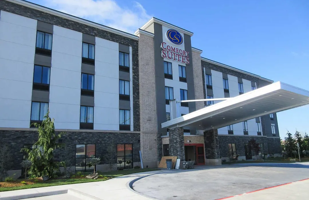 Comfort Suites Meridian And I-40-1