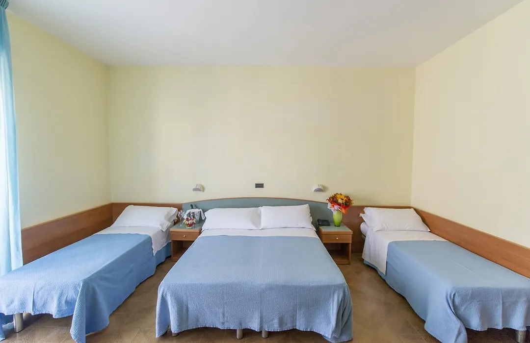 Hotel International-1