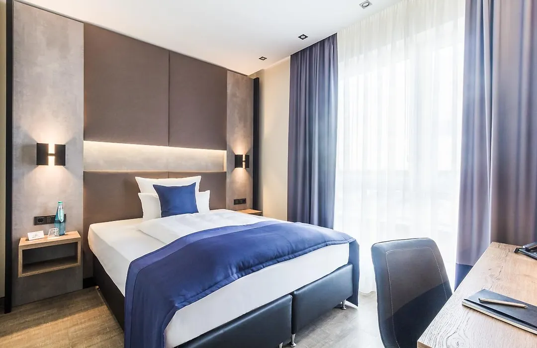 SKY Hotel Cloppenburg-1