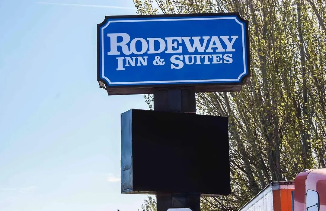 Rodeway Inn Fife-1