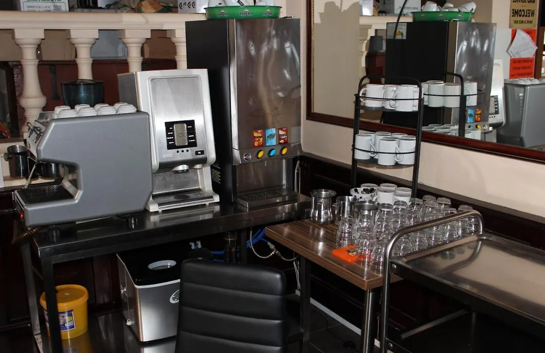 Hotel Praha Club Bed & Breakfast-1