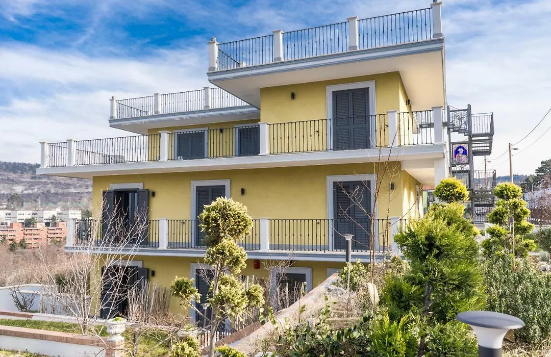 Villa Marra-1
