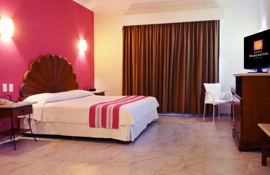 Hotel Margaritas Cancun-1