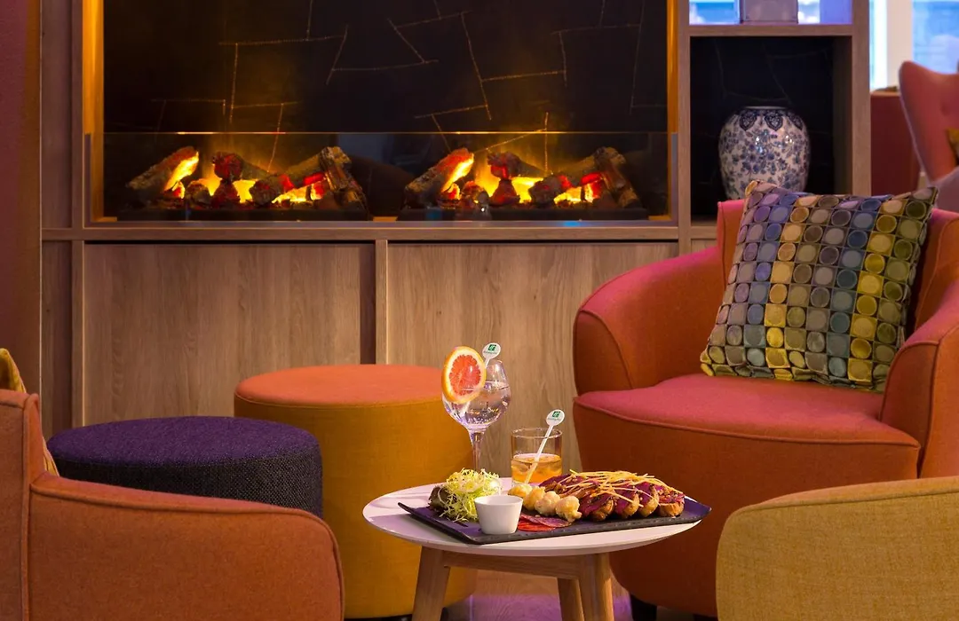 Holiday Inn Amsterdam-1