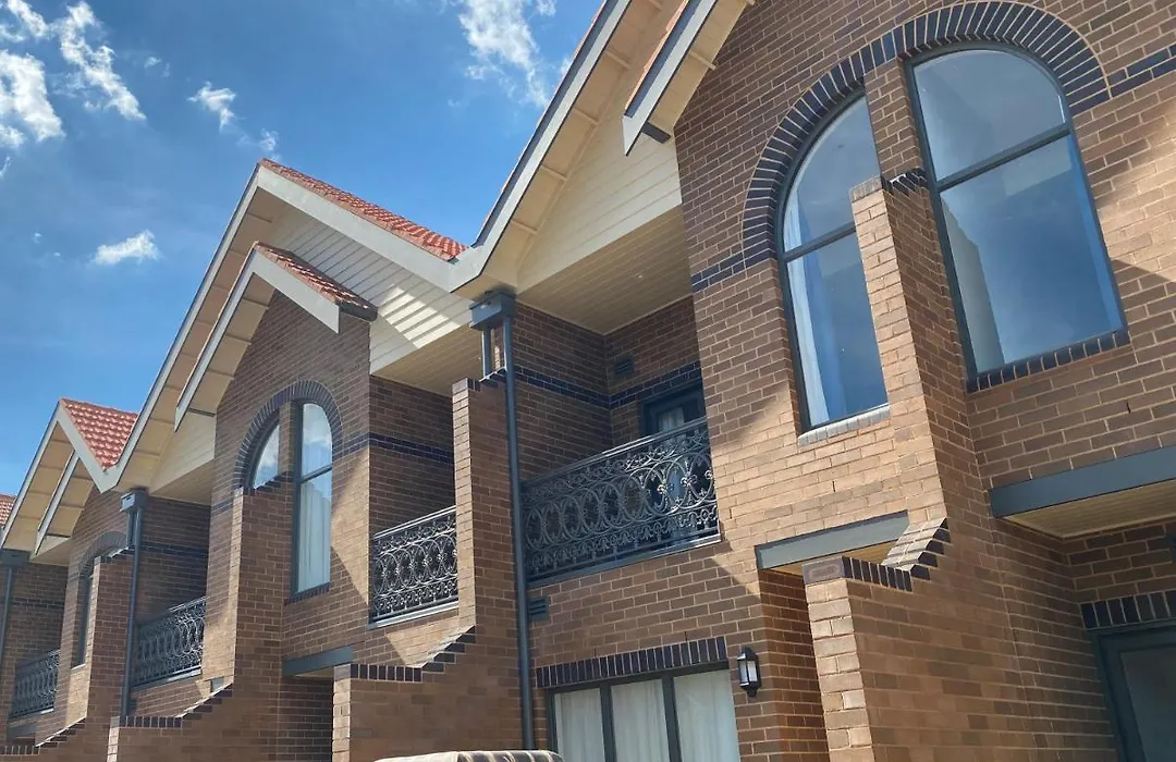 The Abbey Motel Goulburn-1