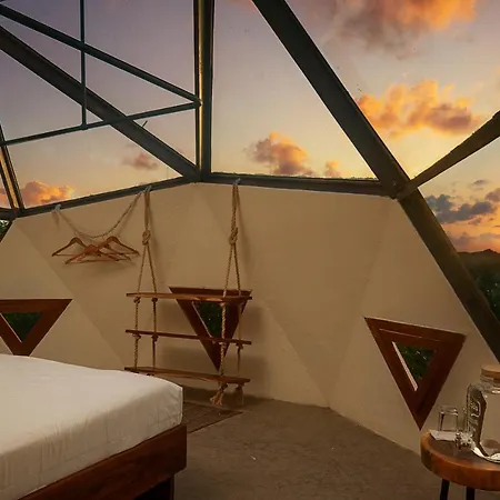 Mamasan Treehouses & Cabins-3