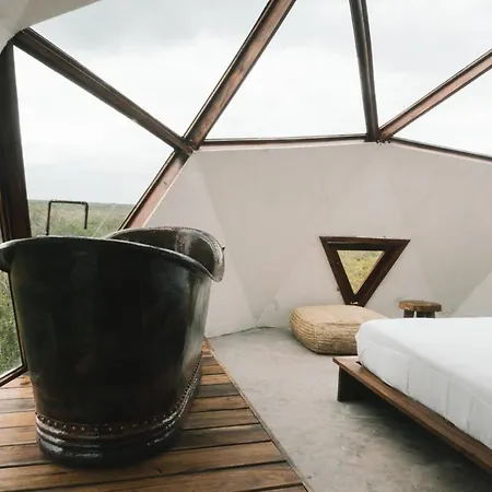 Mamasan Treehouses & Cabins-2