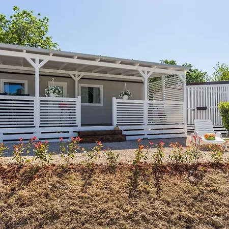 Zelena Laguna Mobile Homes-3