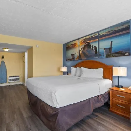 Days Inn By Wyndham Myrtle Beach-Grand Strand-3