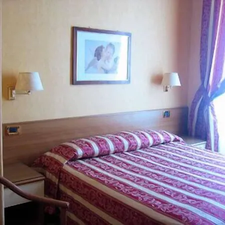 Hotel Milazzo Roma-3