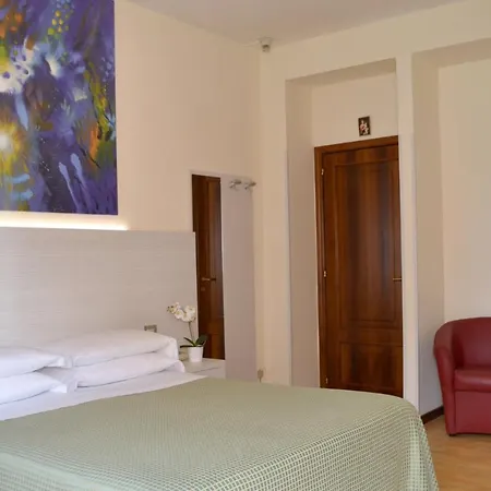 Hotel Cristina-3