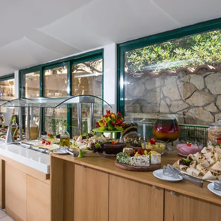 Elmi Beach Hotel & Suites-2