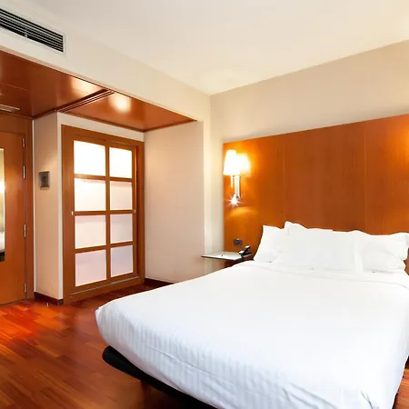 Hotel Ciutat Martorell-3