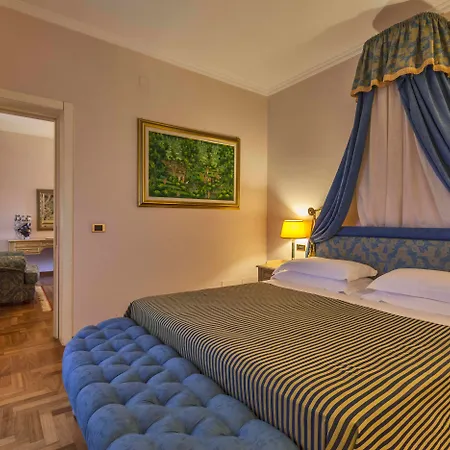 Grand Hotel Villa Politi-3
