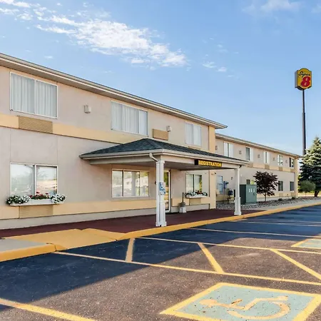 Super 8 By Wyndham Ionia Mi-2