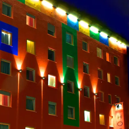 1St Creatif Hotel Elephant-2