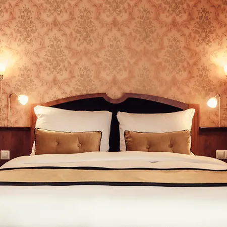 Carlton Square Hotel-2