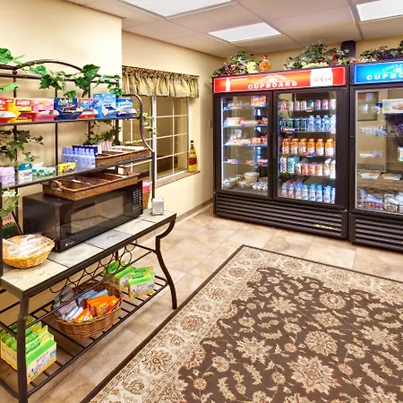Candlewood Suites Omaha Airport-3