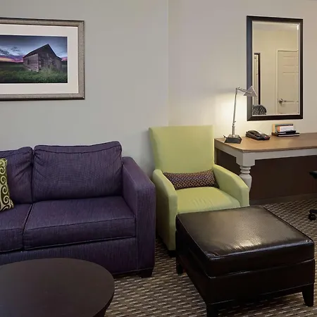 Hilton Garden Inn Hartford North-Bradley International Airport-3