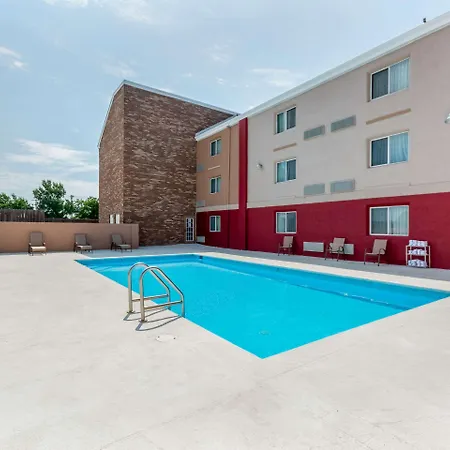 Coratel Plus Suites Wichita West Airport-2