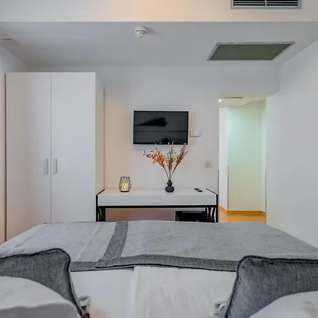 Hotel Pax-3