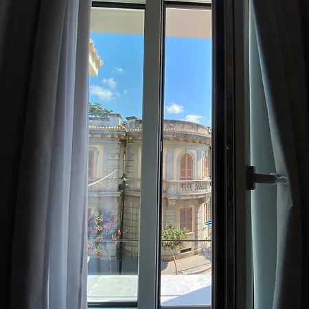 Noone Tropea Guesthouse-3