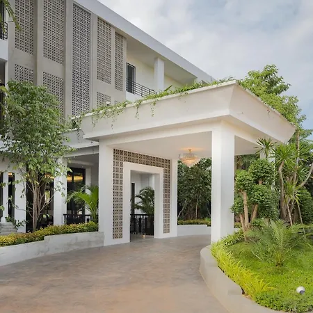 Eightfold Urban Resort-3