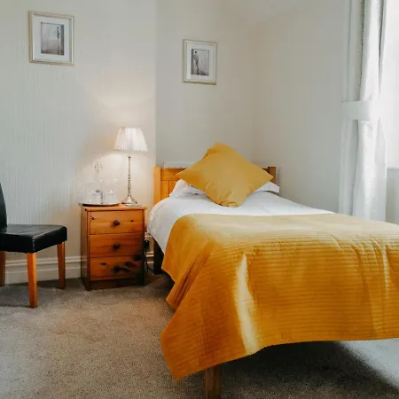 Eden Green Guest House-2