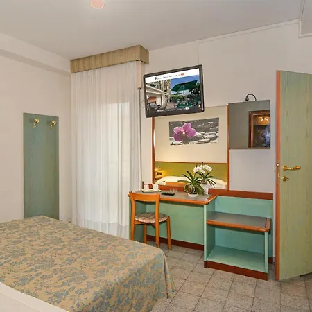 Hotel Paris-2