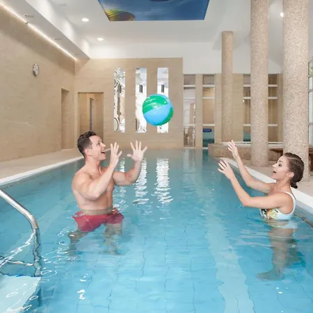 Hotel Cesarskie Ogrody-2