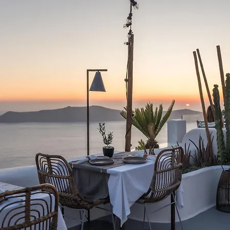 Cocoon Suites (Adults Only)-2
