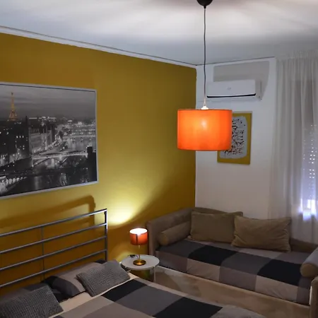 Mario'S House-2