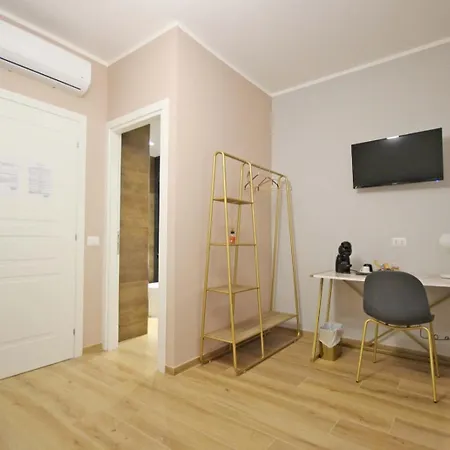 Roma Nostra Luxury B&B-2