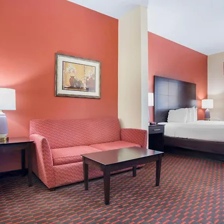 Best Western Plus Flowood Inn & Suites-3