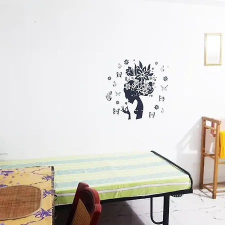 Beehive Colombo-2