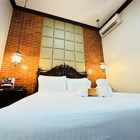 Vigan Plaza Hotel-2